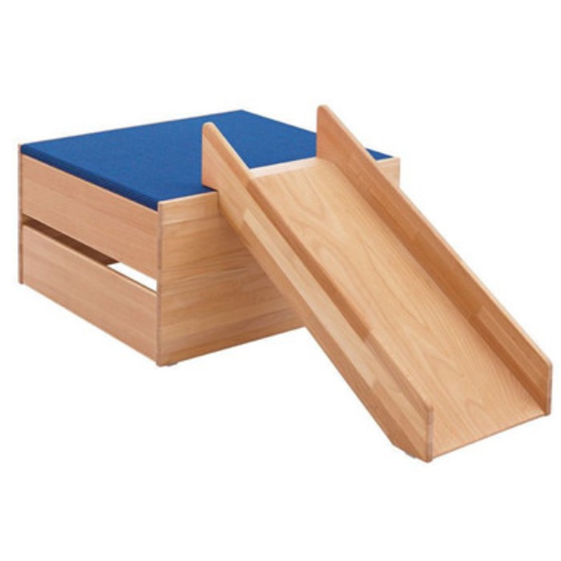 Play Platform Slide with Carpet