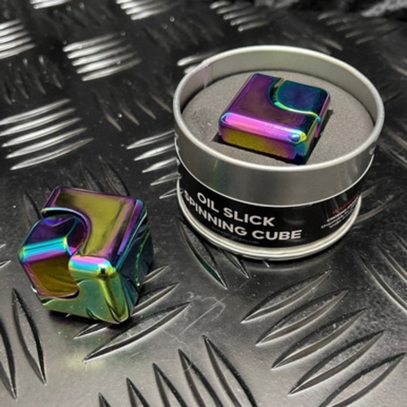 Kaiko Fidgets – Square Spinning Cube – Oil Slick