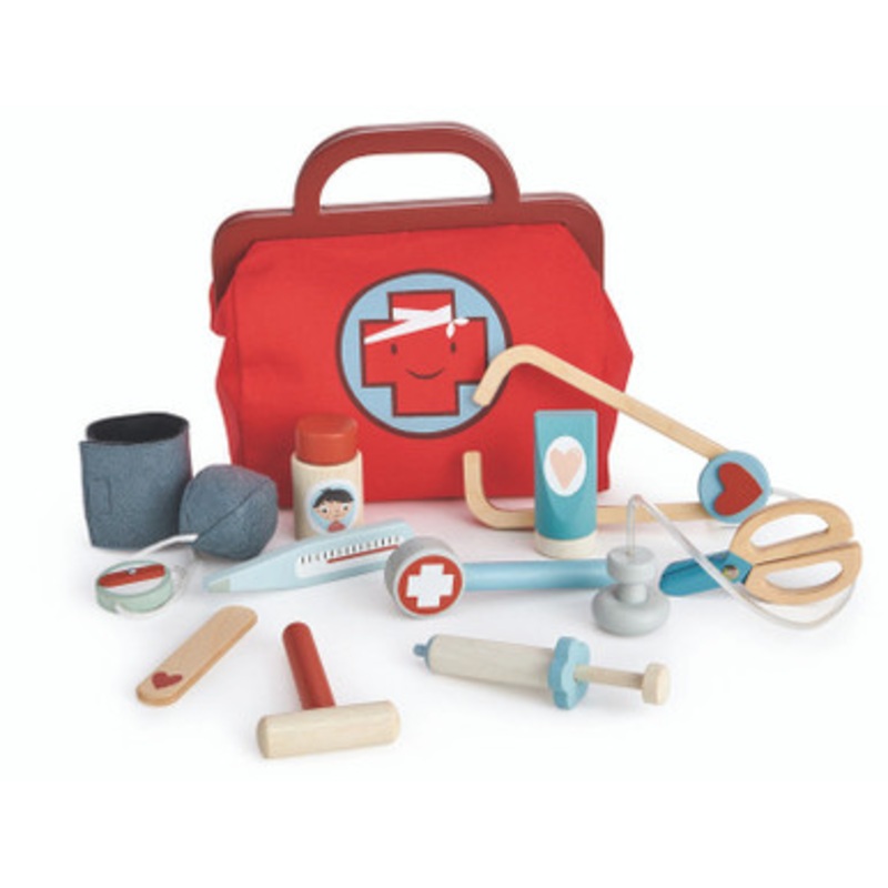 Tender Leaf Toys – Doctor’s Bag & Accessories**slight box damage**