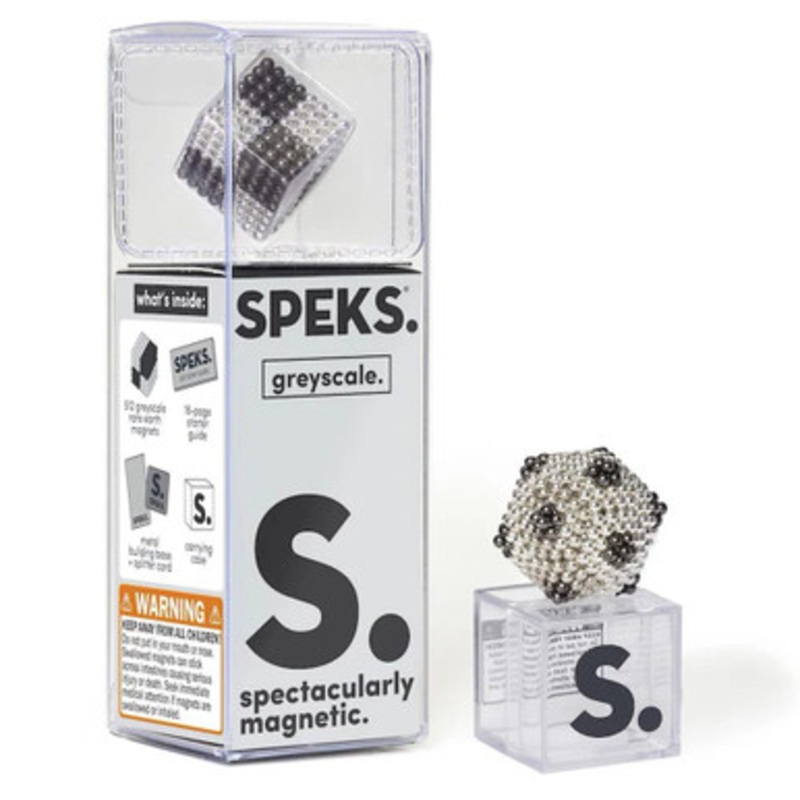 SPEKS – TONES – Greyscale