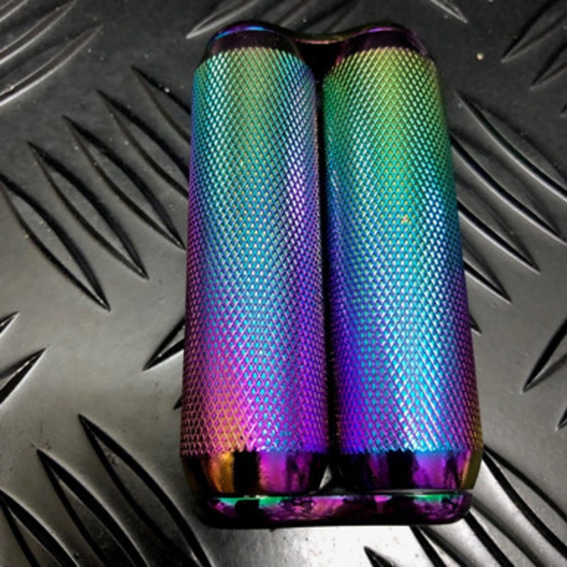 Kaiko Fidgets – Textured Oil Slick Hand Roller in Black Carry Case