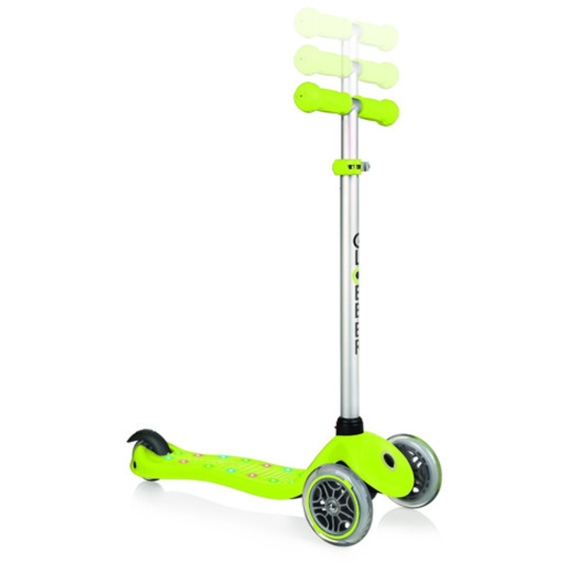 Globber Primo Starlight with Light Up Deck – Lime Green