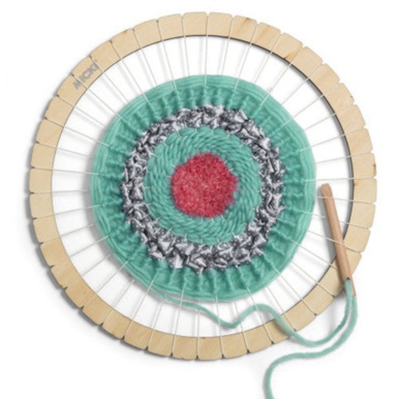 Micki – Round Wooden Weaving Frame 30cm