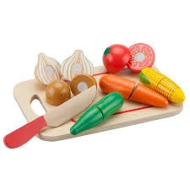 New Classic Toys – Cutting Vegetables
